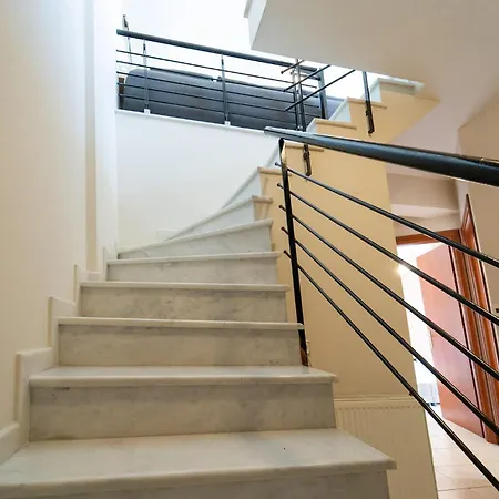 בית נופש Amazing View Maisonette *